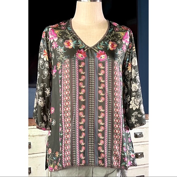 Johnny Was Tops - Johnny Was Forza Carson Silk Floral Blouse XS